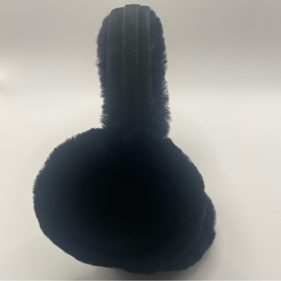 UGG Black Dyed Shearling Sheepskin Leather & Fur Earmuffs - Picture 3 of 9